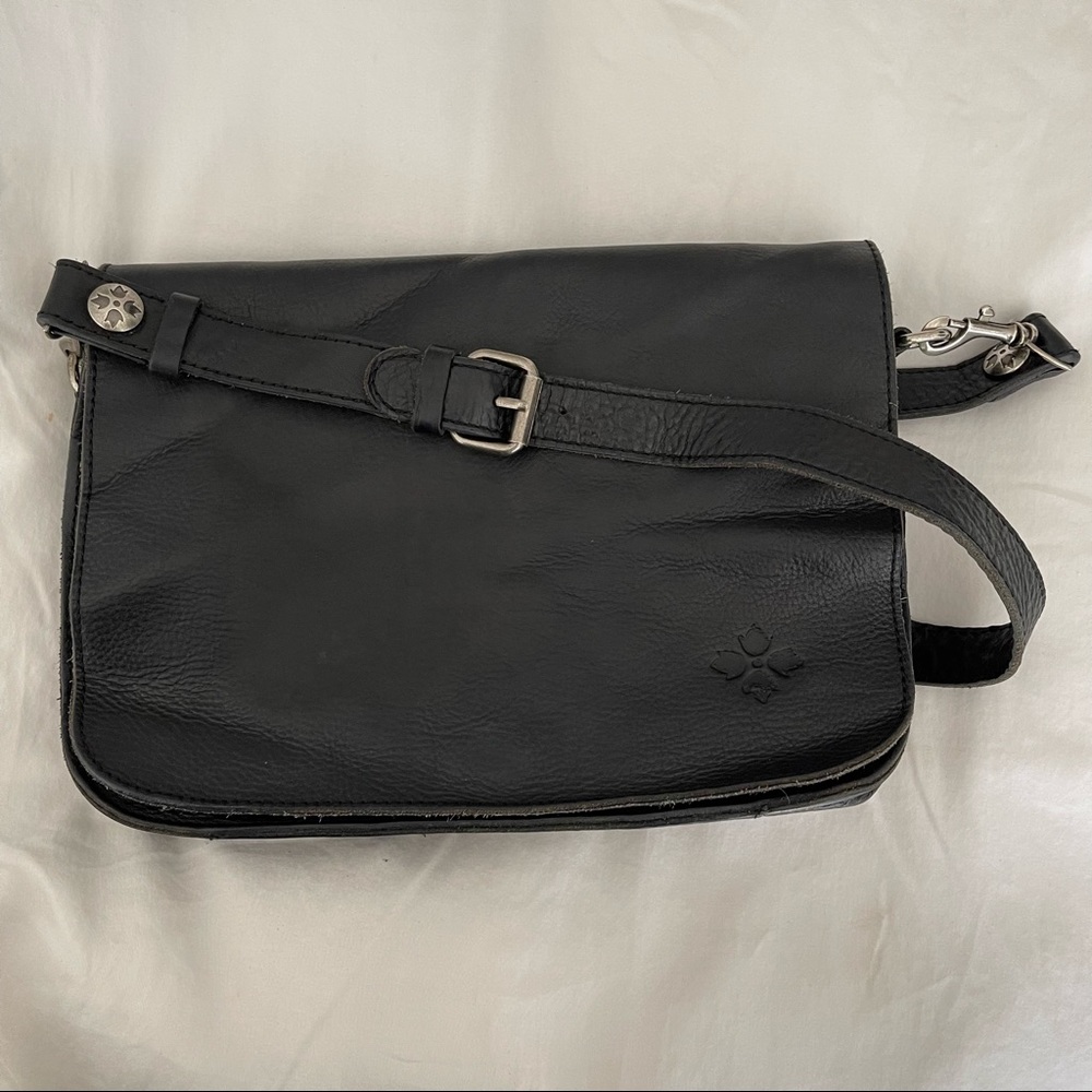 Patricia Nash Womens Black Leather Crossbody Flap Bag